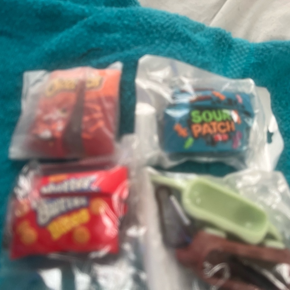 4 apples pro cases